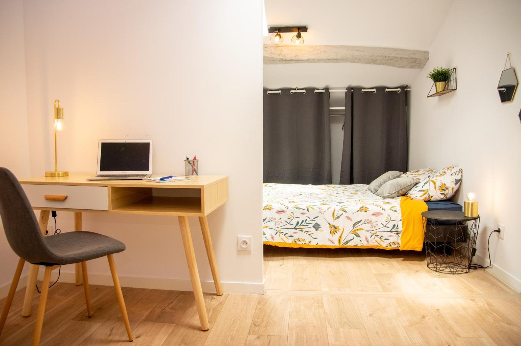 Duplex Cocoon - 10 Min De Blaye - 20 Min Cnpe - Wifi - Tv Hd Apartamento Saint-Seurin-de-Cursac Exterior foto