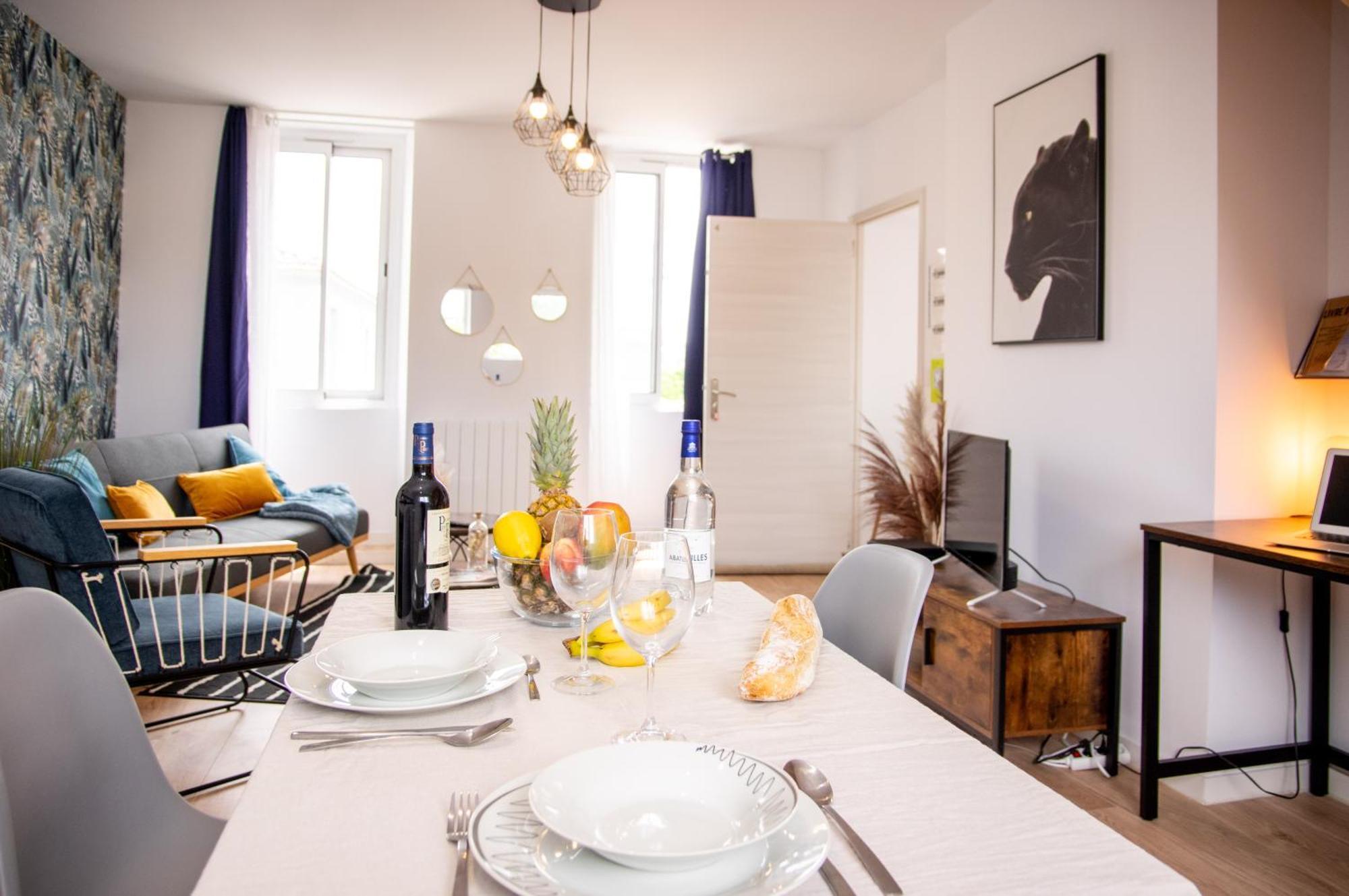 Duplex Cocoon - 10 Min De Blaye - 20 Min Cnpe - Wifi - Tv Hd Apartamento Saint-Seurin-de-Cursac Exterior foto
