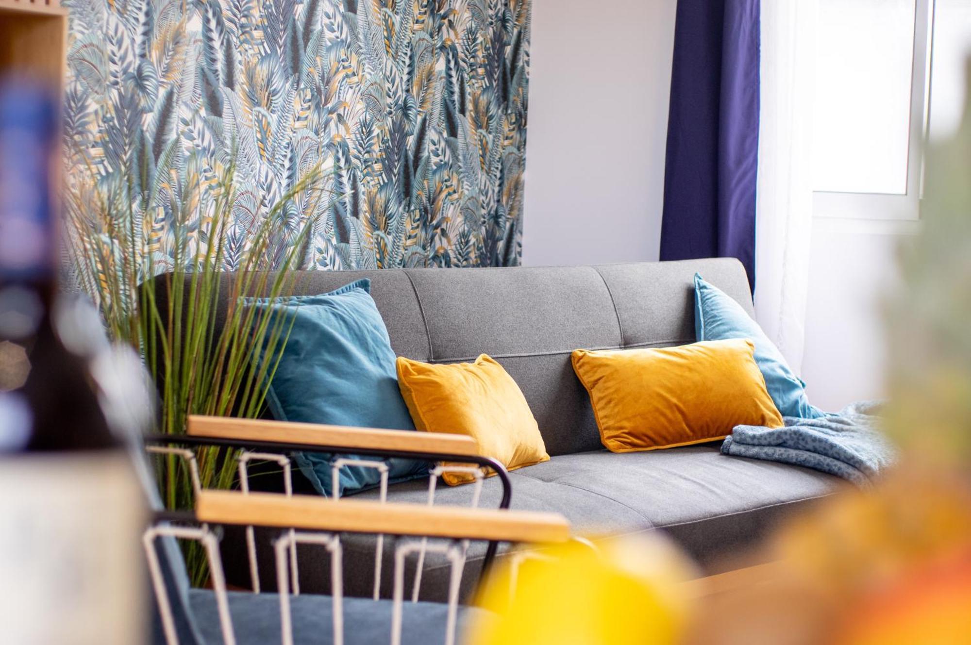 Duplex Cocoon - 10 Min De Blaye - 20 Min Cnpe - Wifi - Tv Hd Apartamento Saint-Seurin-de-Cursac Exterior foto